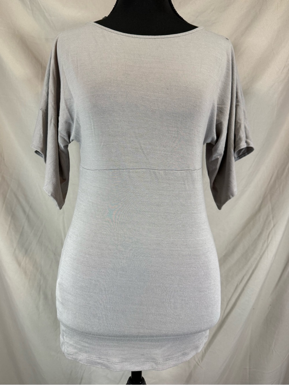 BCBGMAXAZRIA Split Sleeve Boatneck Top - Grey‎ - Small